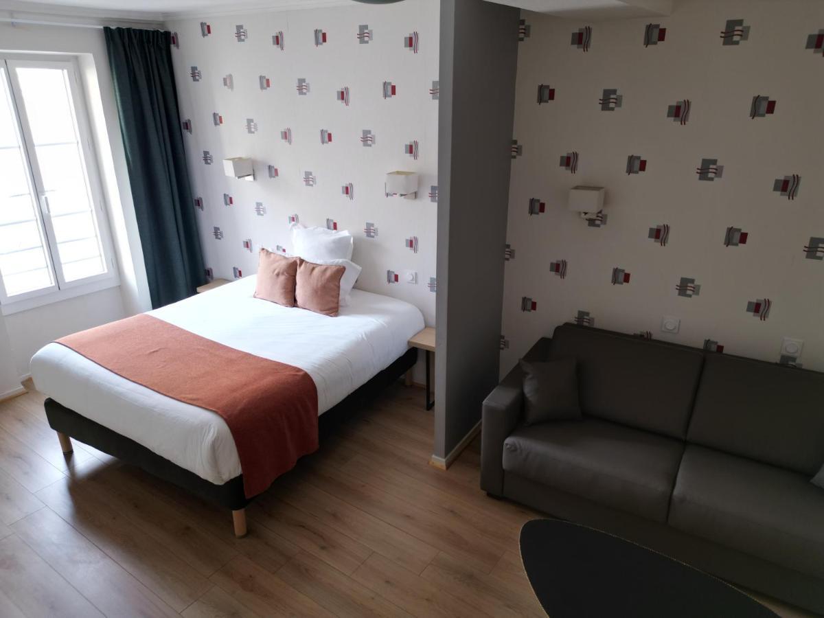 Contact Hotel Les Platanes Villeneuve Sur Lot Centre Exterior photo